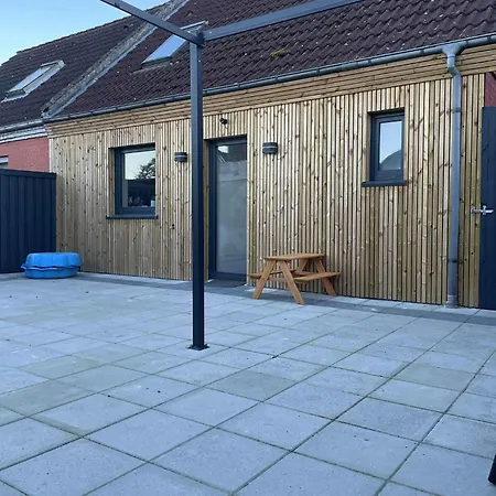 فيلة Familiehus *